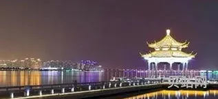 石湖和金鸡湖哪个好玩(苏州金鸡湖好玩吗)
